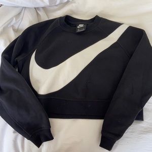 Nike cropped crew neck